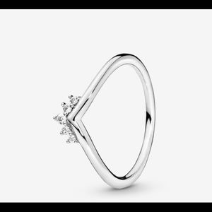 Pandora Tiara Wishbone ring